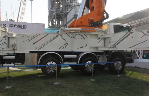 世界最長臂架泵車落戶中國 技術革新與建筑效率的雙重突破